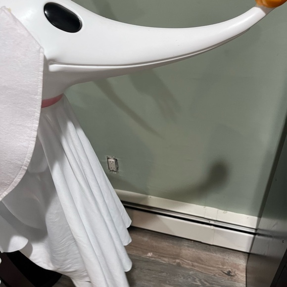 Disney White and Pink Zero Dog hanging decoration - Picture 9 of 11